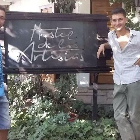Hostel De Los Artistas Мендоса Екстериор снимка