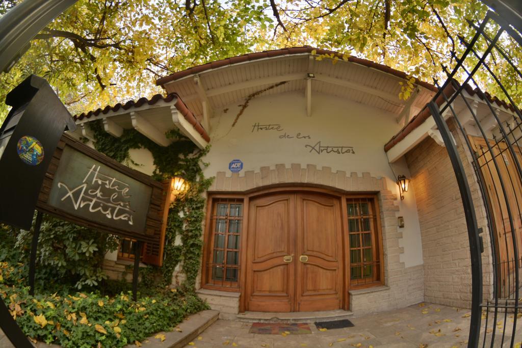 Hostel De Los Artistas Мендоса Екстериор снимка